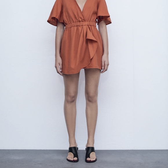 Zara Bright Red Linen Blend Romper, L - Picture 2 of 6